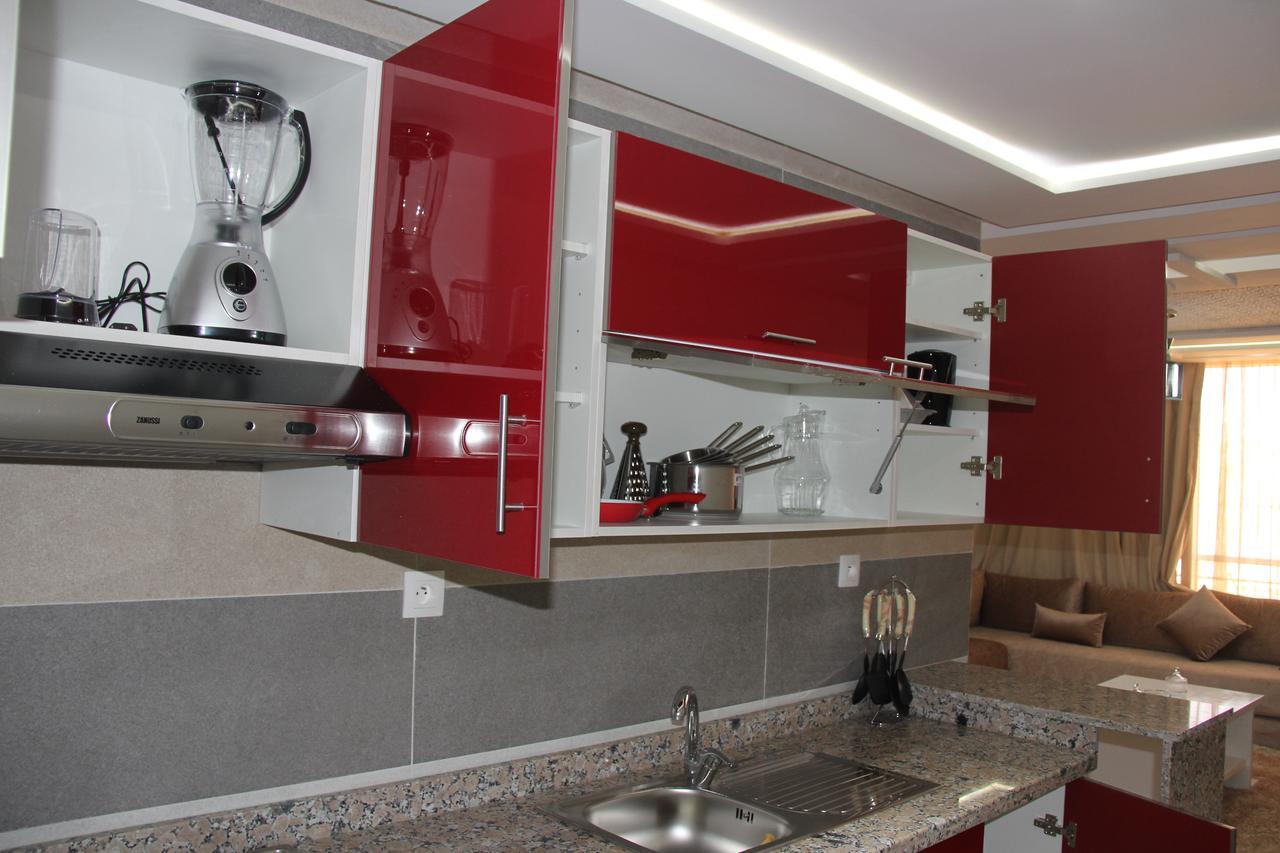Residence La Place Лаюне Екстериор снимка
